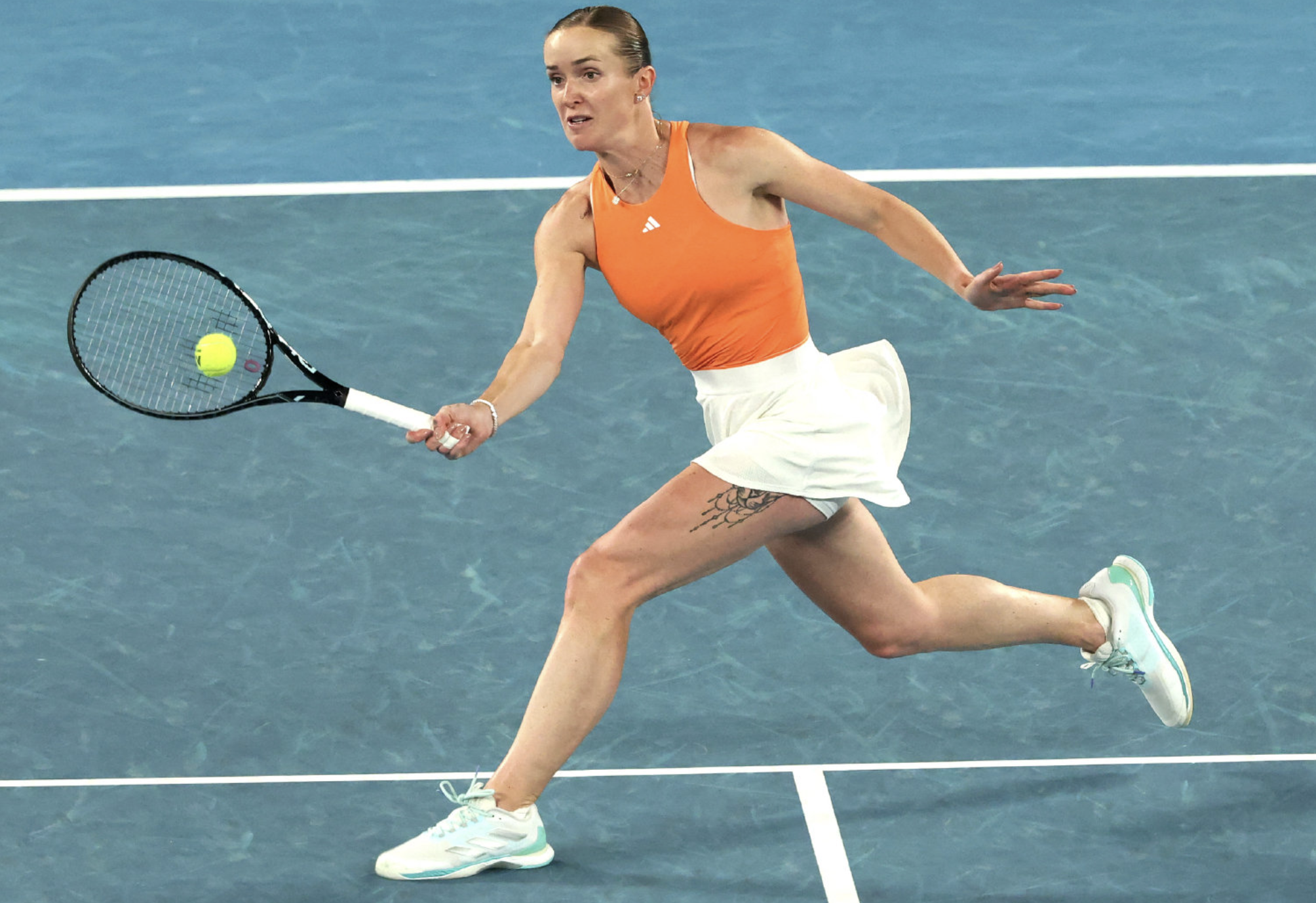 新2最新网址登录-连画2个叉后,女网世界第12这次在镜头上写下:乌克兰,为你而战